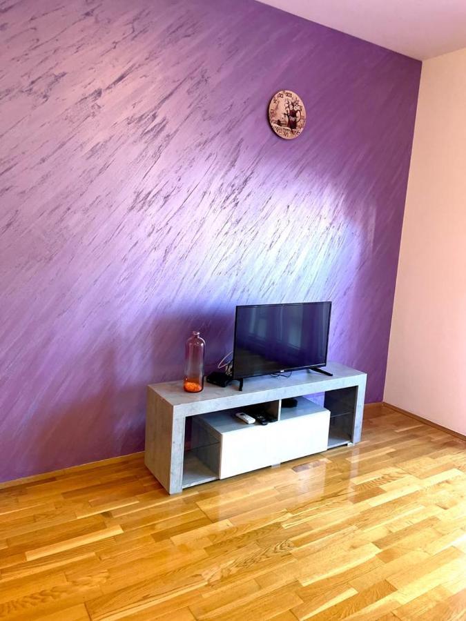 Nakii Apartmani พอดโกริกา ภายนอก รูปภาพ