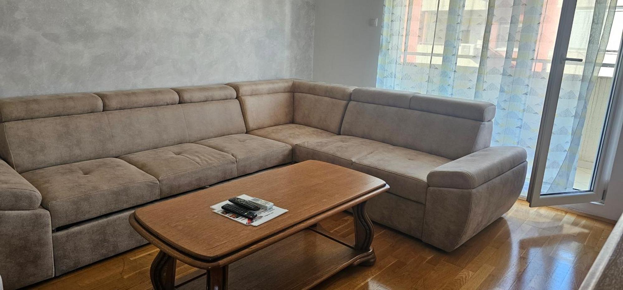 Nakii Apartmani พอดโกริกา ห้อง รูปภาพ